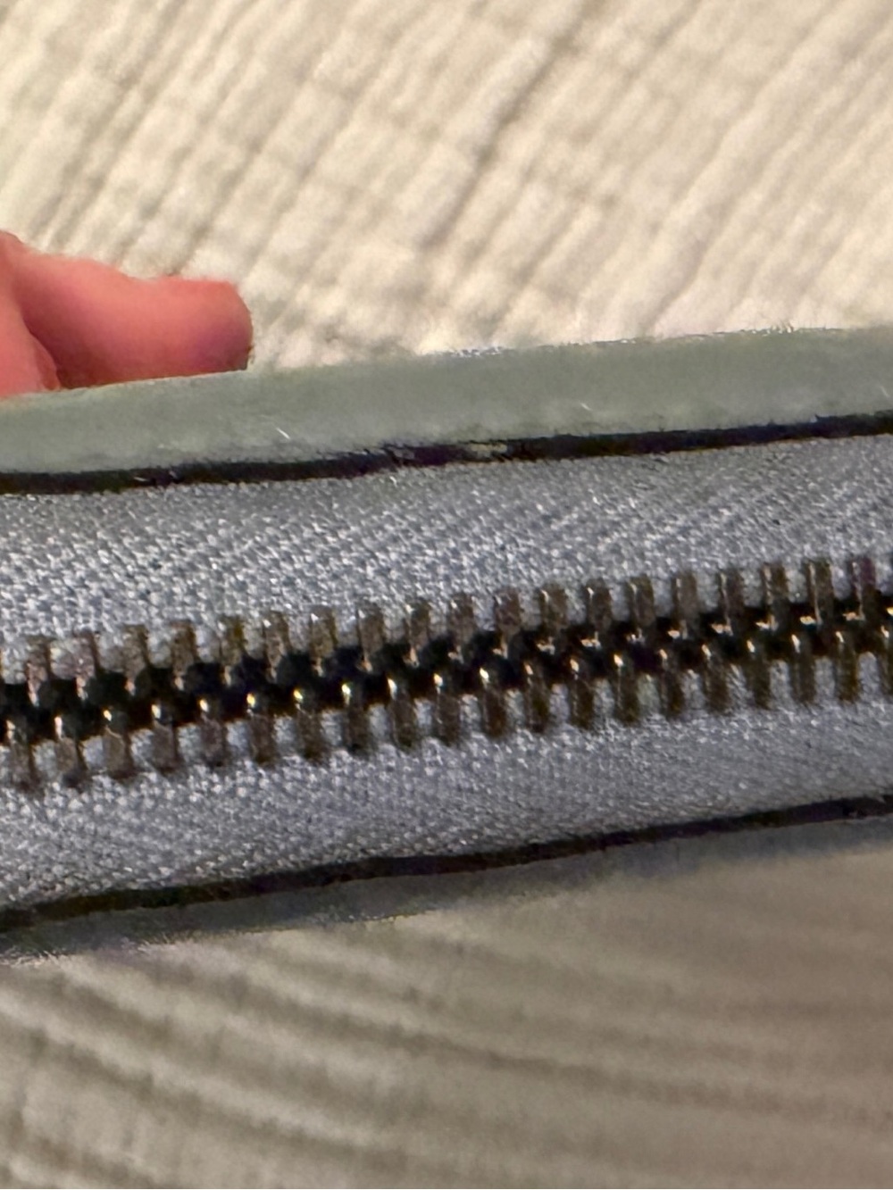 Gucci light blue gray Guccisima Embossed GG Zip Around Wallet With COA - Picture 7 of 13